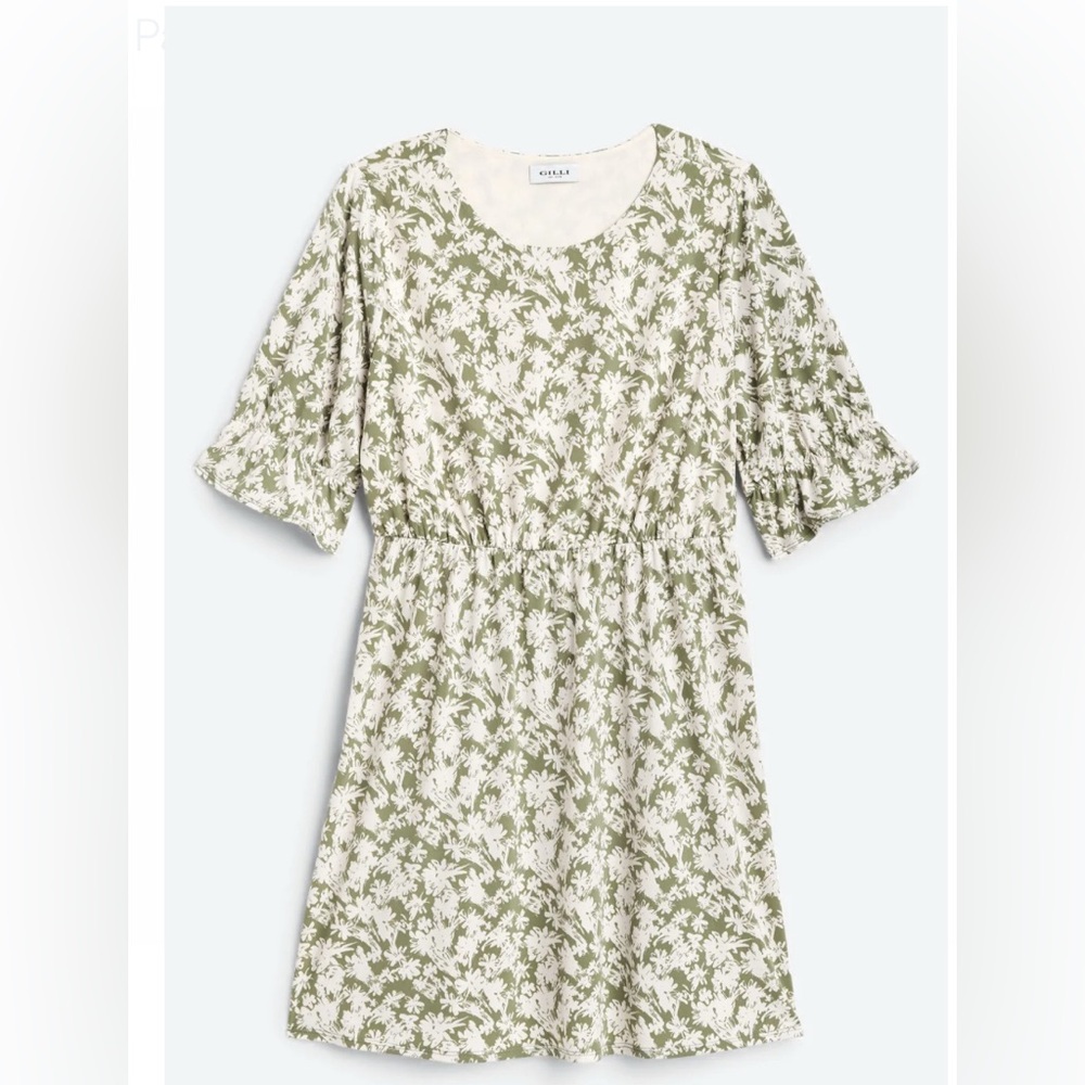 Green and White Flutter Sleeve dress